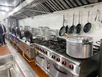 大型商用厨房设备制造厂家告诉你食堂厨房发生火灾的原因