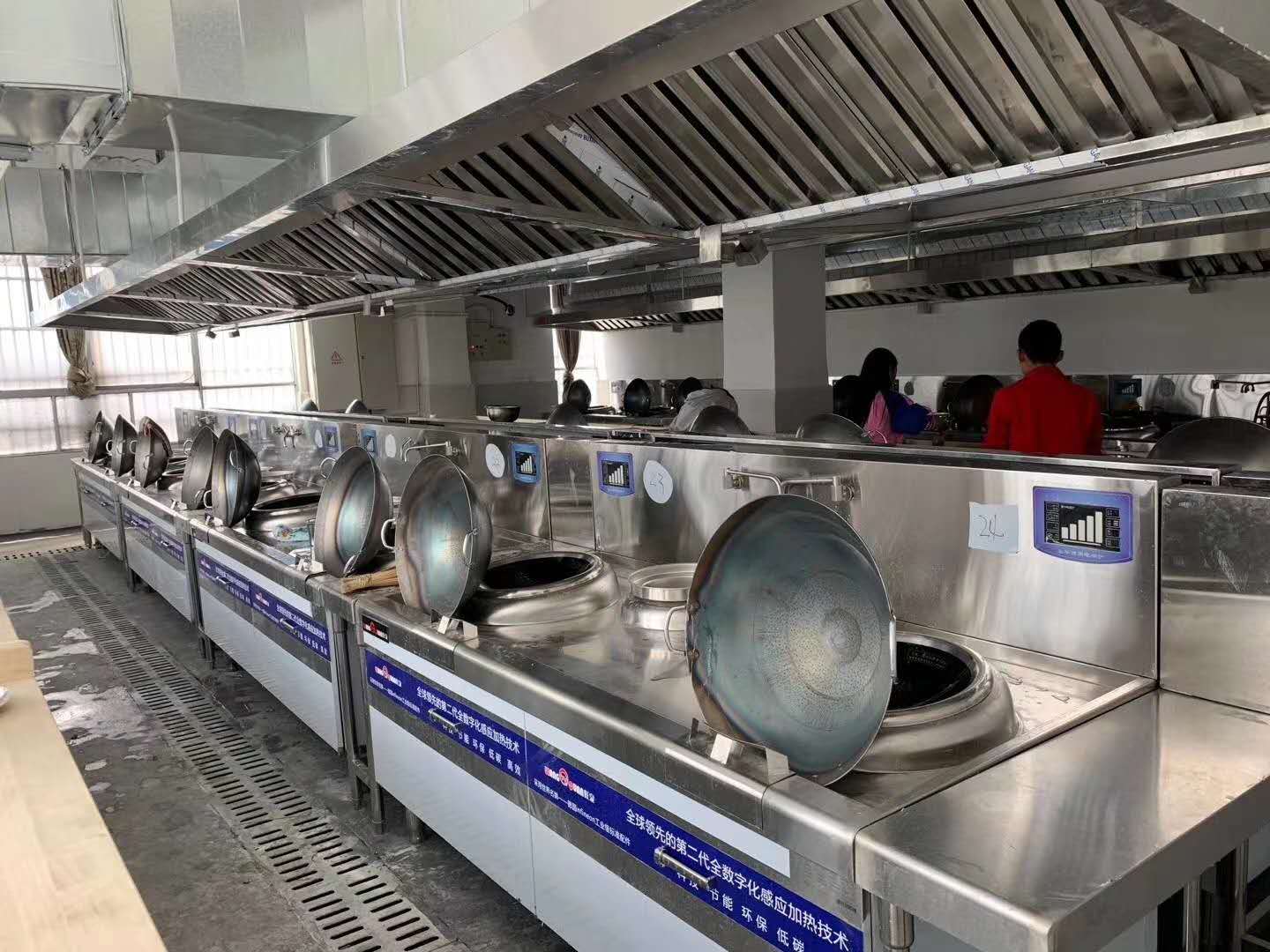 四川大型商用厨具厂告诉你食堂厨房设备报价流程|四川优佰特.
